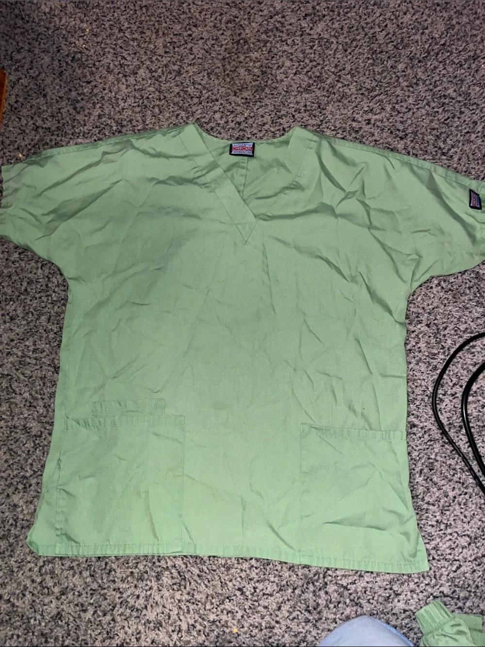 Light Green Scrub Set - V-Neck Top & Elastic Waist Pants